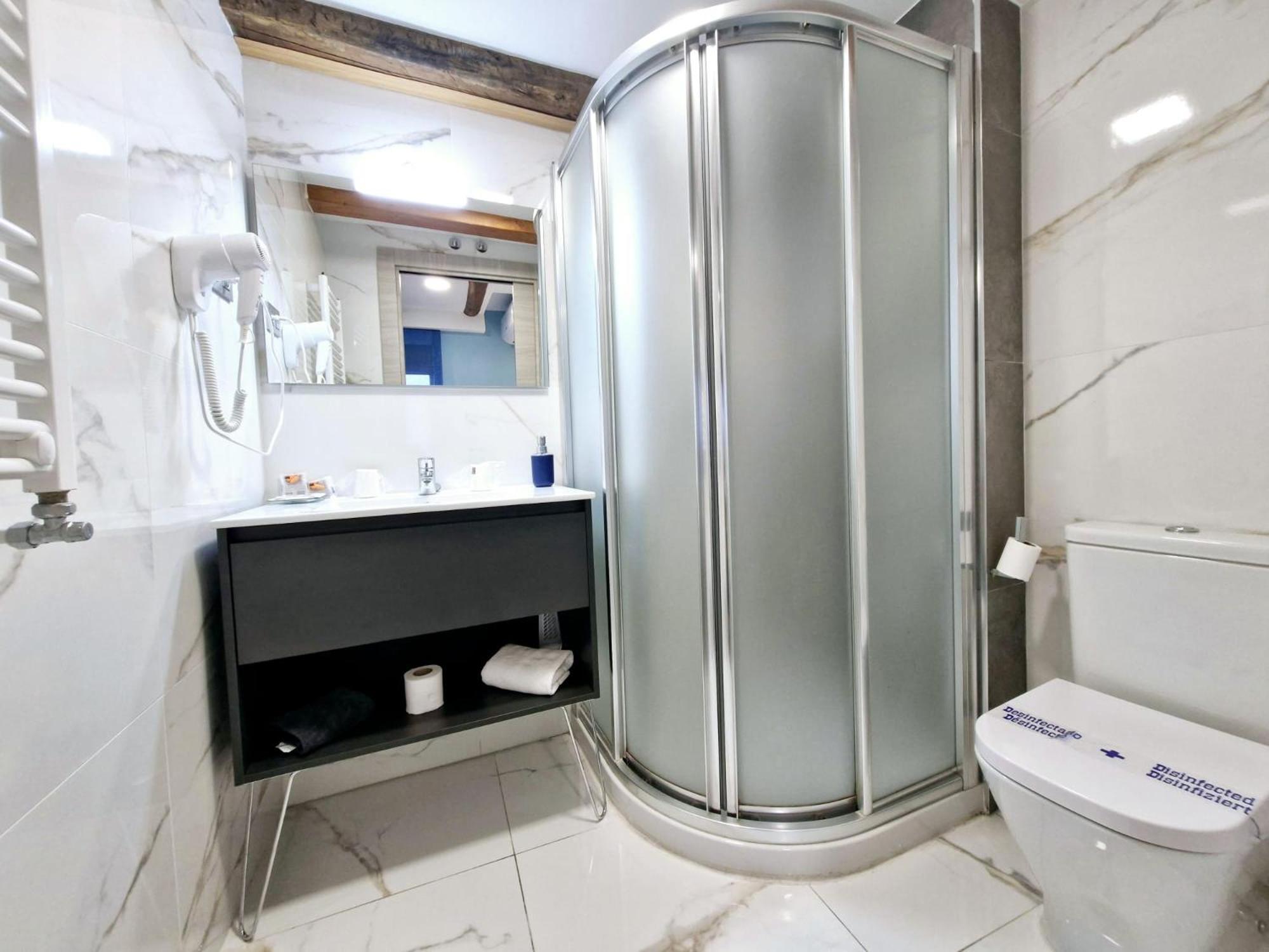 Feeling Home - Suites&Rooms Leon Ngoại thất bức ảnh