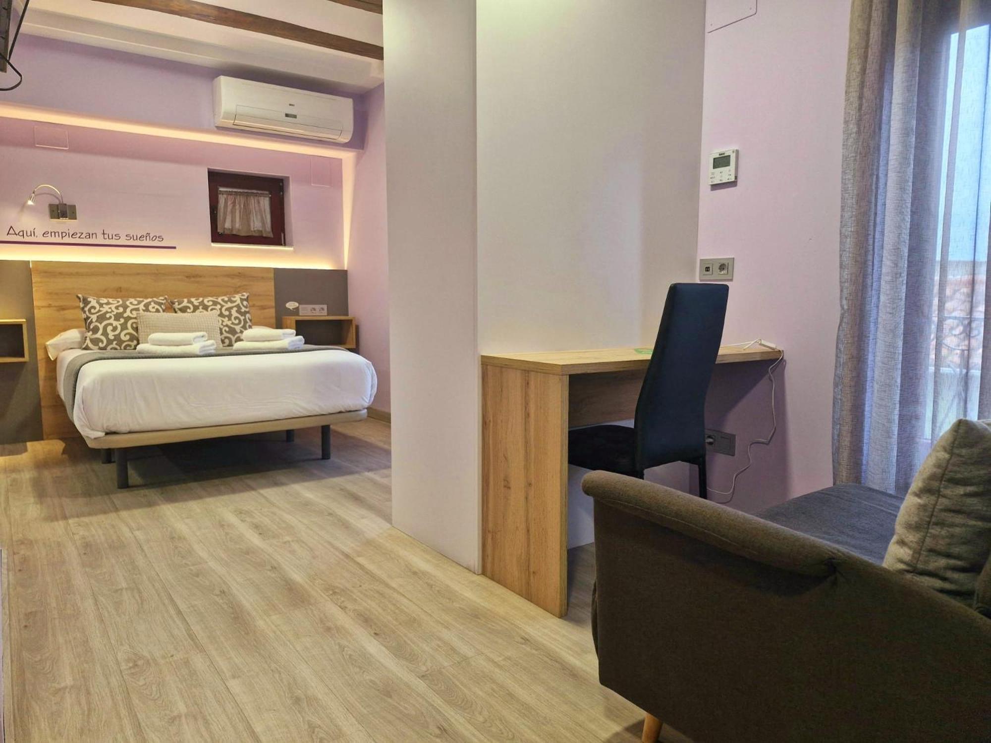 Feeling Home - Suites&Rooms Leon Ngoại thất bức ảnh