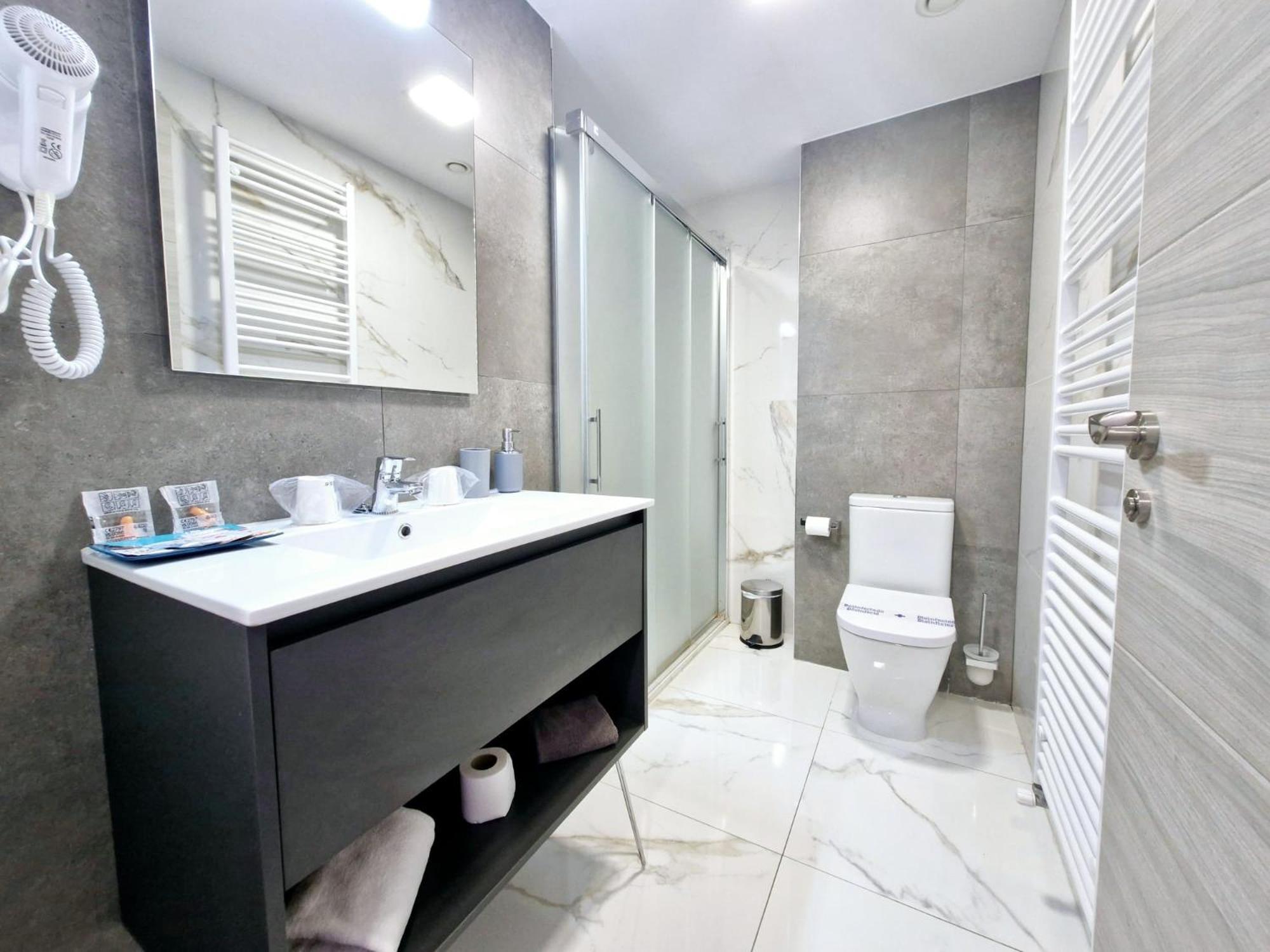 Feeling Home - Suites&Rooms Leon Ngoại thất bức ảnh